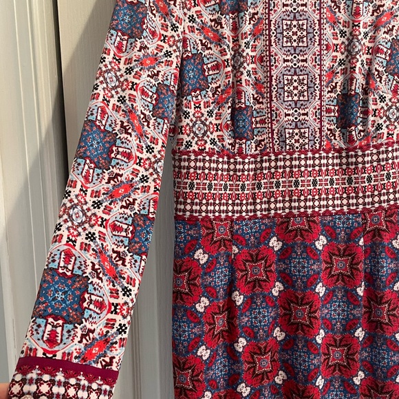 Maggy London, size 8, midi dress. Polyester blend. Boho shabby chic. - Picture 2 of 4